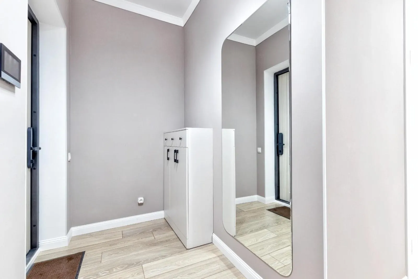 2-Х Комнатная Возле Экспо Apartment Nur-Sultan