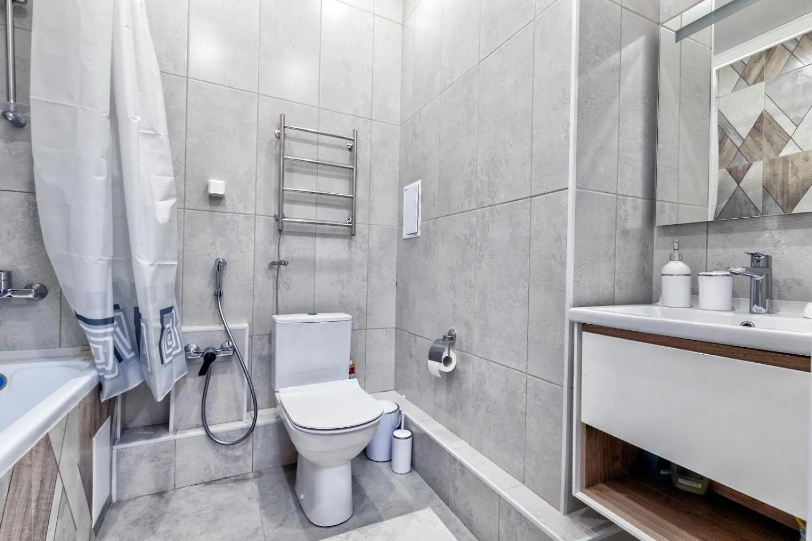 2-Х Комнатная Возле Экспо Apartment Nur-Sultan  Nur-Sultan (Astana)