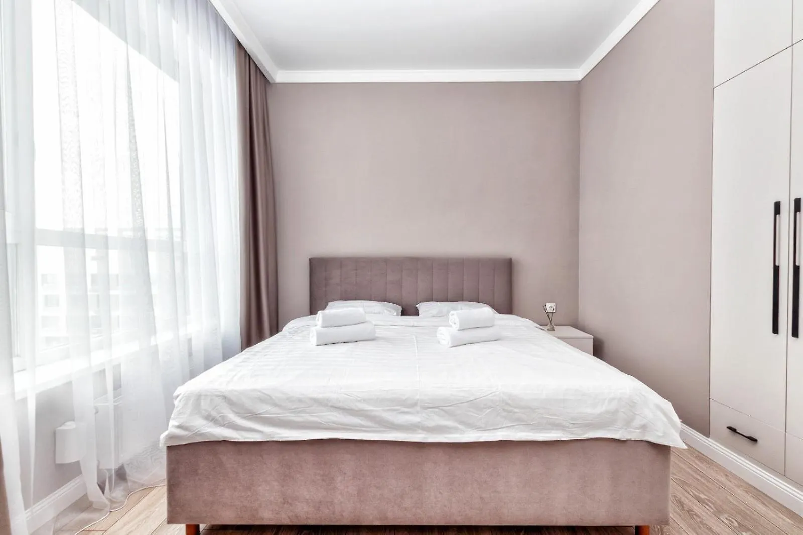 2-Х Комнатная Возле Экспо Apartment Nur-Sultan